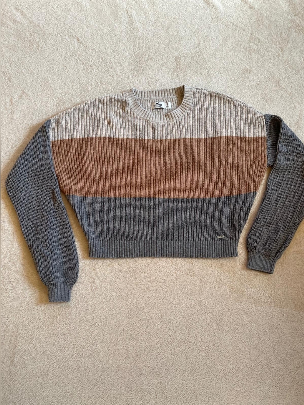 Hollister Colorblock Ribbed Knit Sweater in Beige, Brown & Gray S
